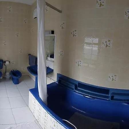 Bed & Breakfast Keeles Townhouse *